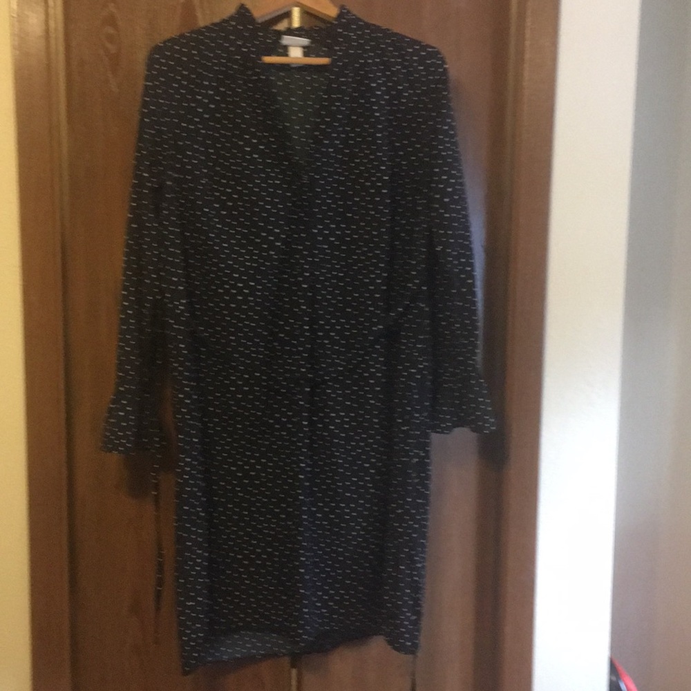 Ava and Viv dress EUC